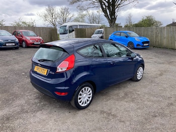 Used Ford Fiesta 2013 for sale - 78314102: Photo