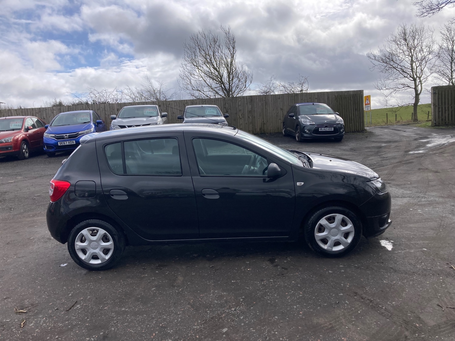 Used Dacia Sandero 2015 for sale - 77968291: Photo 6