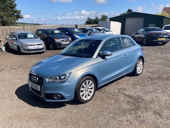 Audi - A1