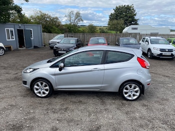 Used Ford Fiesta 2015 for sale - 79596603: Photo