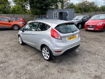 Used Ford Fiesta 2015 for sale - 79596603: Photo