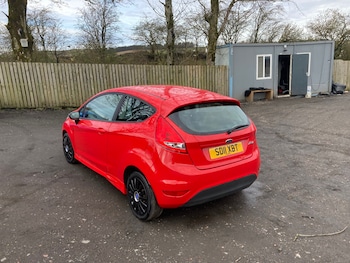 Used Ford Fiesta 2011 for sale - 78143830: Photo
