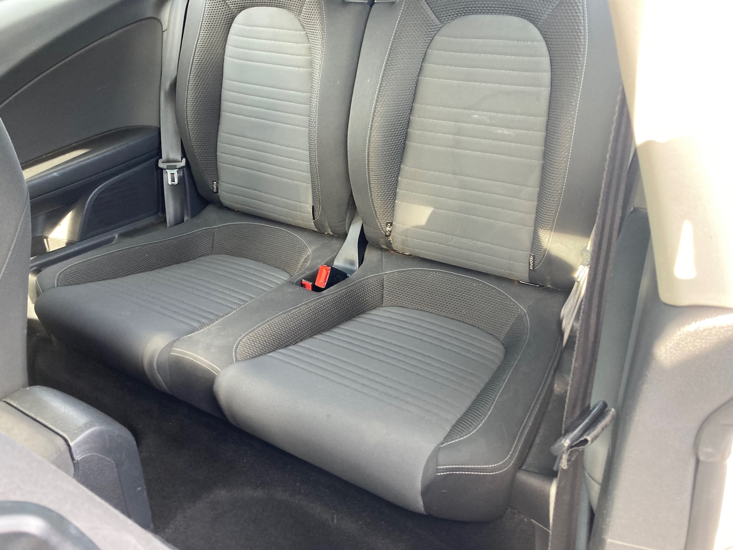 Used Volkswagen Scirocco 2013 for sale - 78210940: Photo 8