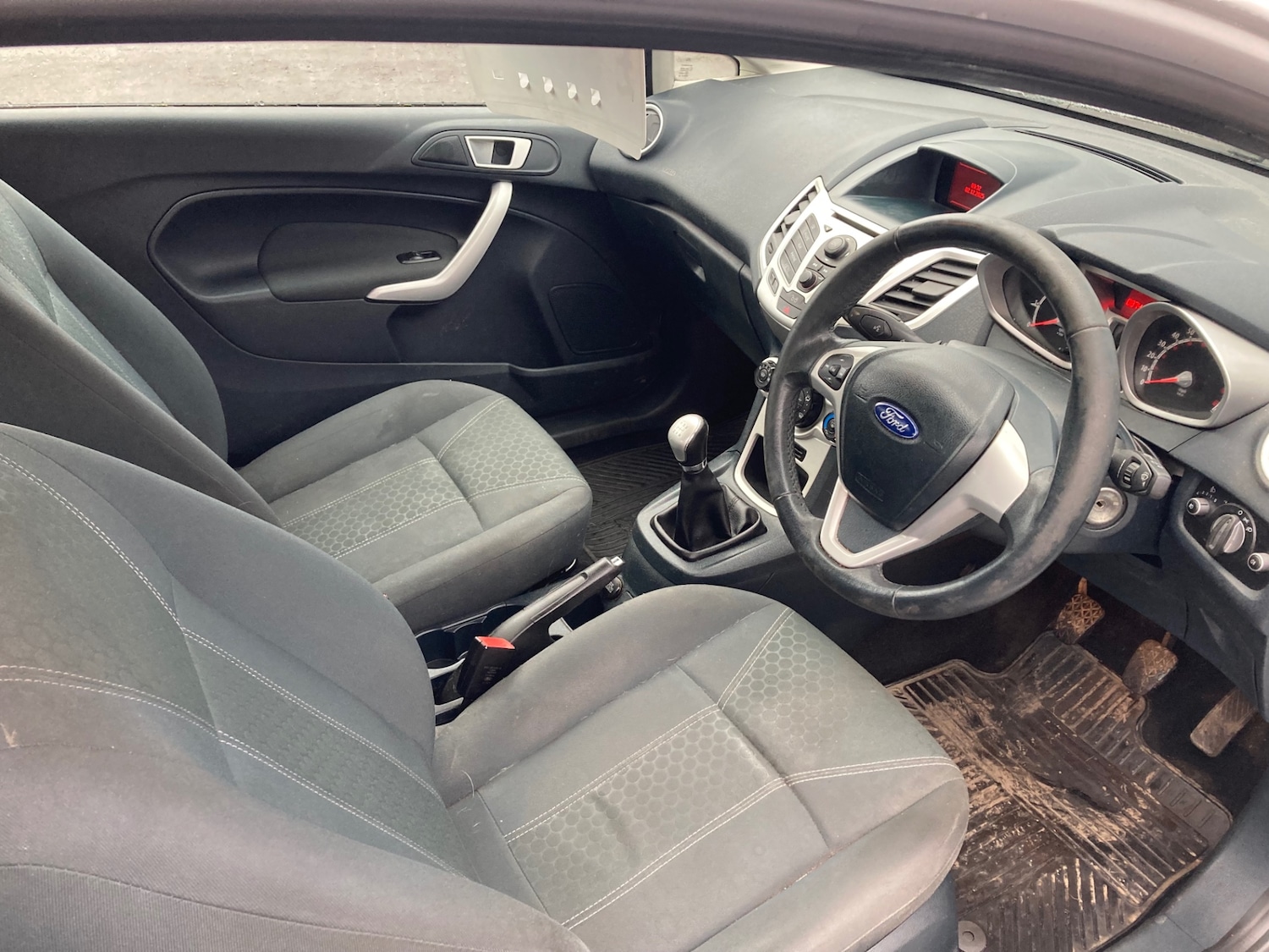 Used Ford Fiesta 2012 for sale - 76945473: Photo 7