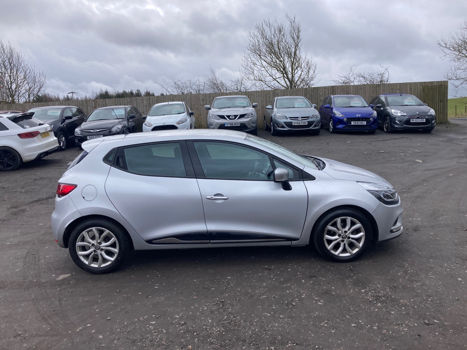 Used Renault Clio 2017 for sale - 77802627: Photo 6