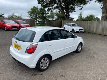 Used Kia Rio 2011 for sale - 79100101: Photo