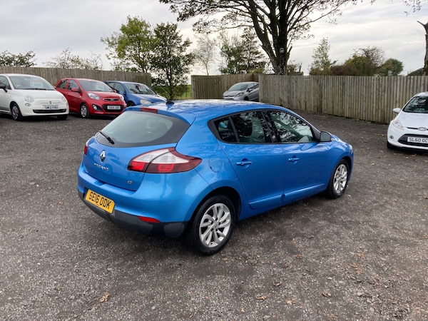 Used Renault Megane 2016 for sale - 76243230: Photo 4