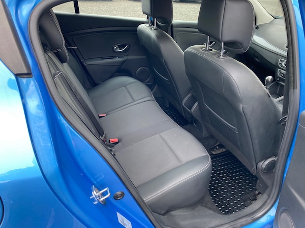 Used Renault Megane 2016 for sale - 76243230: Photo 8