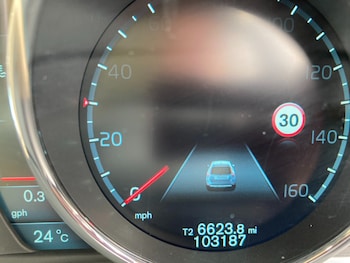 Used Volvo XC60 2014 for sale - 79057214: Photo