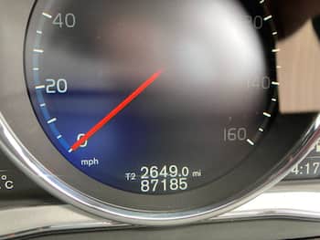 Used Volvo XC60 2017 for sale - 79639053: Photo