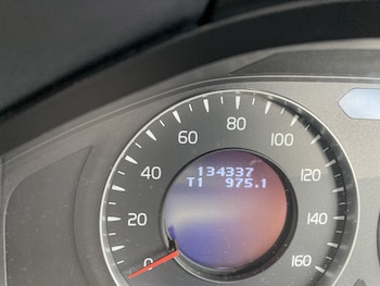 Used Volvo XC70 2010 for sale - 78849254: Photo