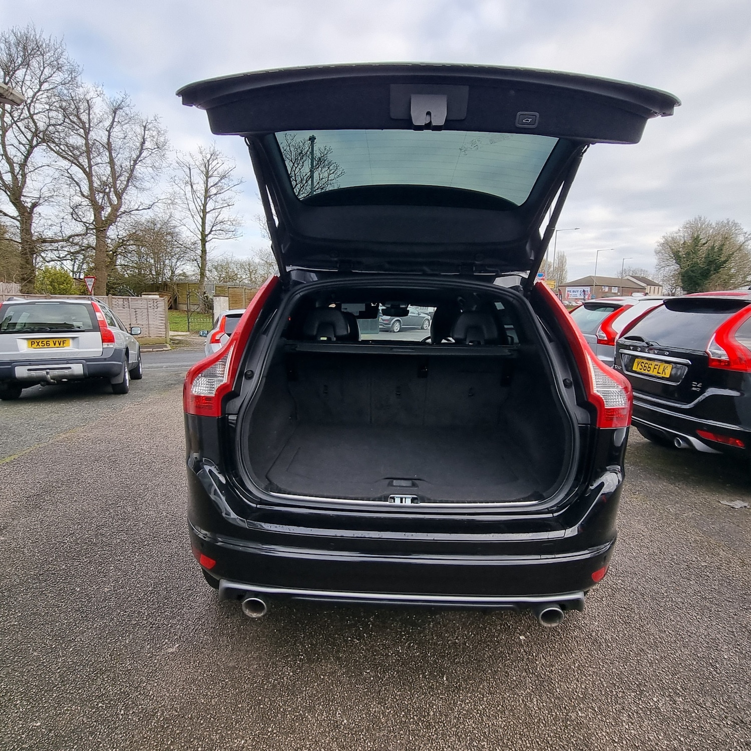 Used Volvo XC60 2017 for sale - 77650971: Photo 19