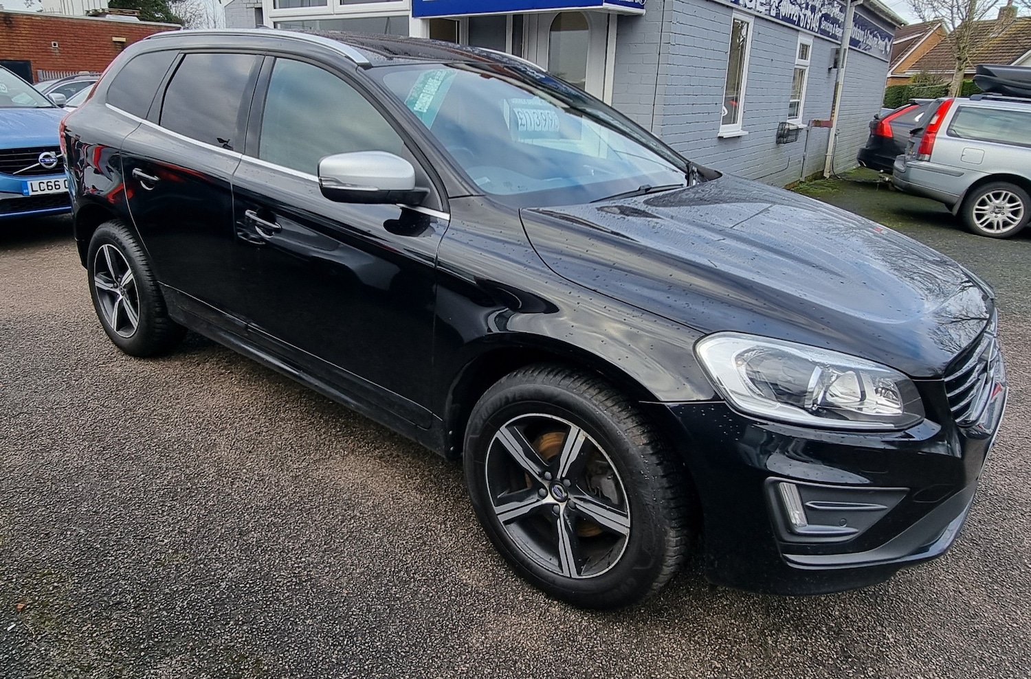 Used Volvo XC60 2017 for sale - 77650971: Photo 4