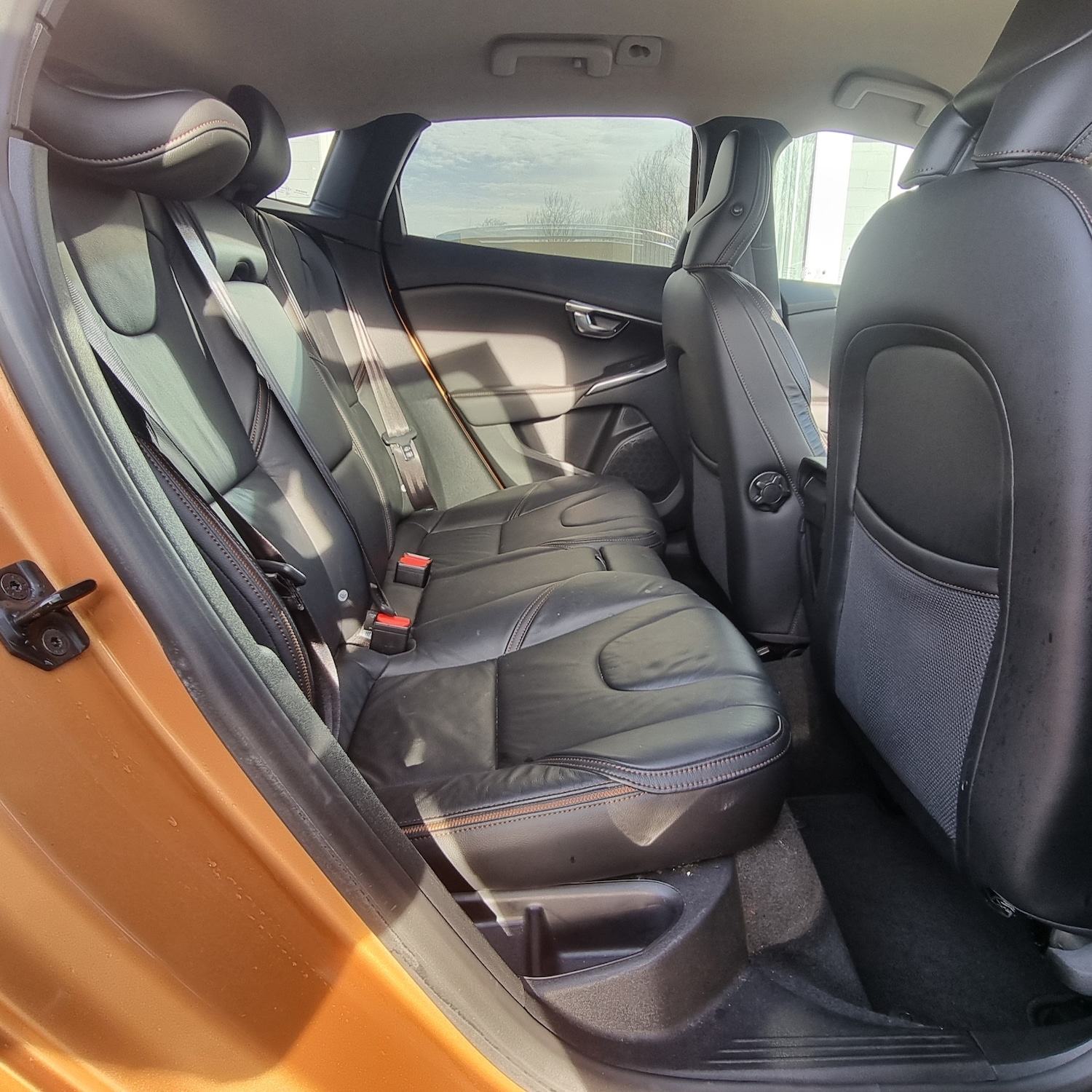 Used Volvo V40 2013 for sale - 77917574: Photo 18