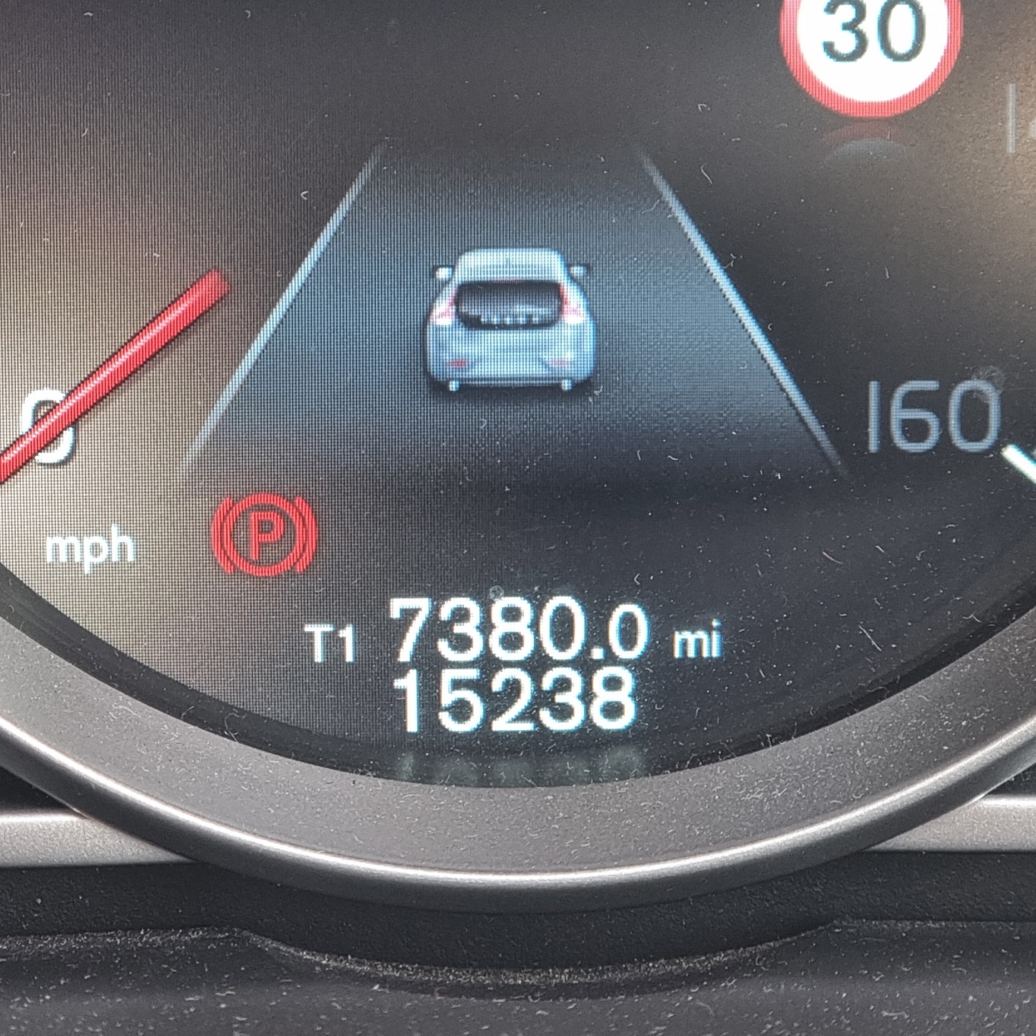 Used Volvo V40 2013 for sale - 77917574: Photo 5