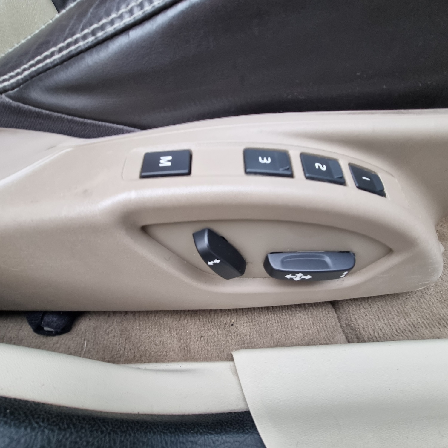 Used Volvo XC60 2008 for sale - 77339509: Photo 10