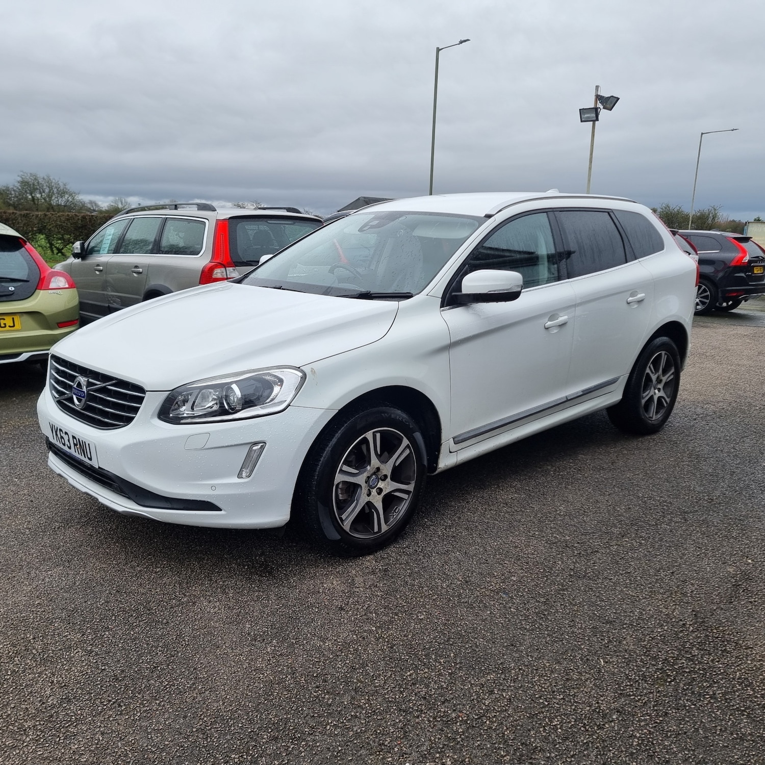 Used Volvo XC60 2013 for sale - 78011378: Photo 2