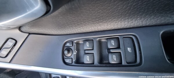 Used Volvo XC60 2013 for sale - 73850891: Photo 10