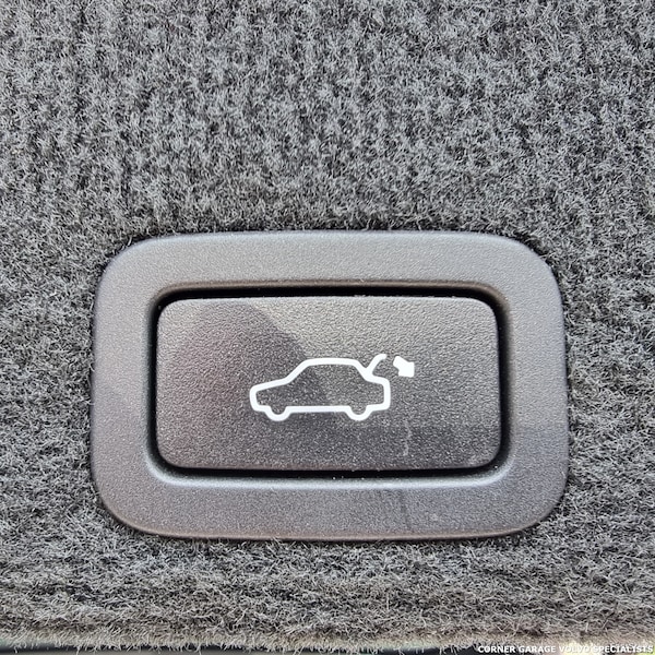 Used Volvo XC60 2015 for sale - 74854293: Photo 23