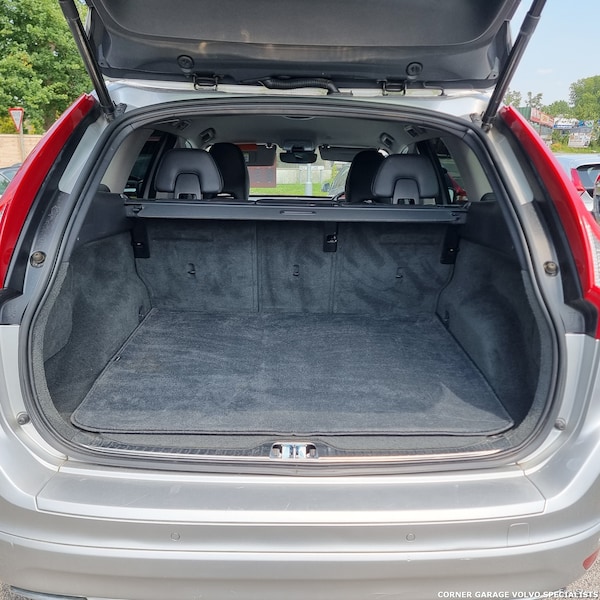 Used Volvo XC60 2015 for sale - 74854293: Photo 24