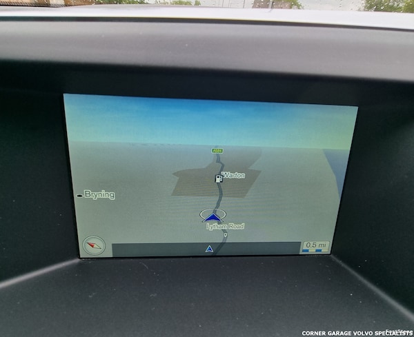 Used Volvo XC60 2015 for sale - 74854293: Photo 5