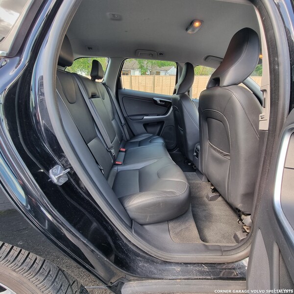 Used Volvo XC60 2015 for sale - 74646026: Photo 13