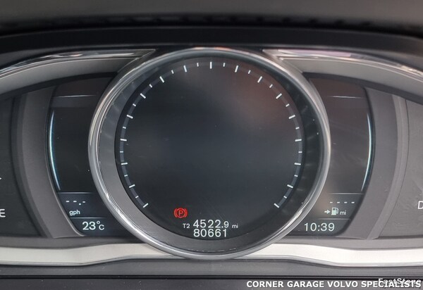 Used Volvo XC60 2015 for sale - 74646026: Photo 5