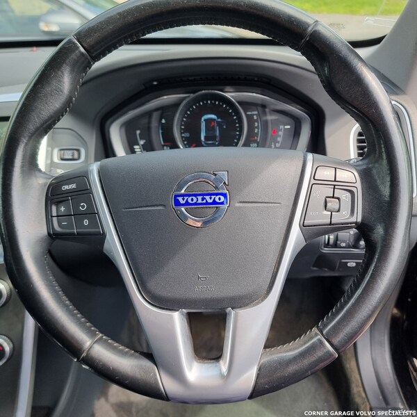 Used Volvo XC60 2015 for sale - 74646026: Photo 7