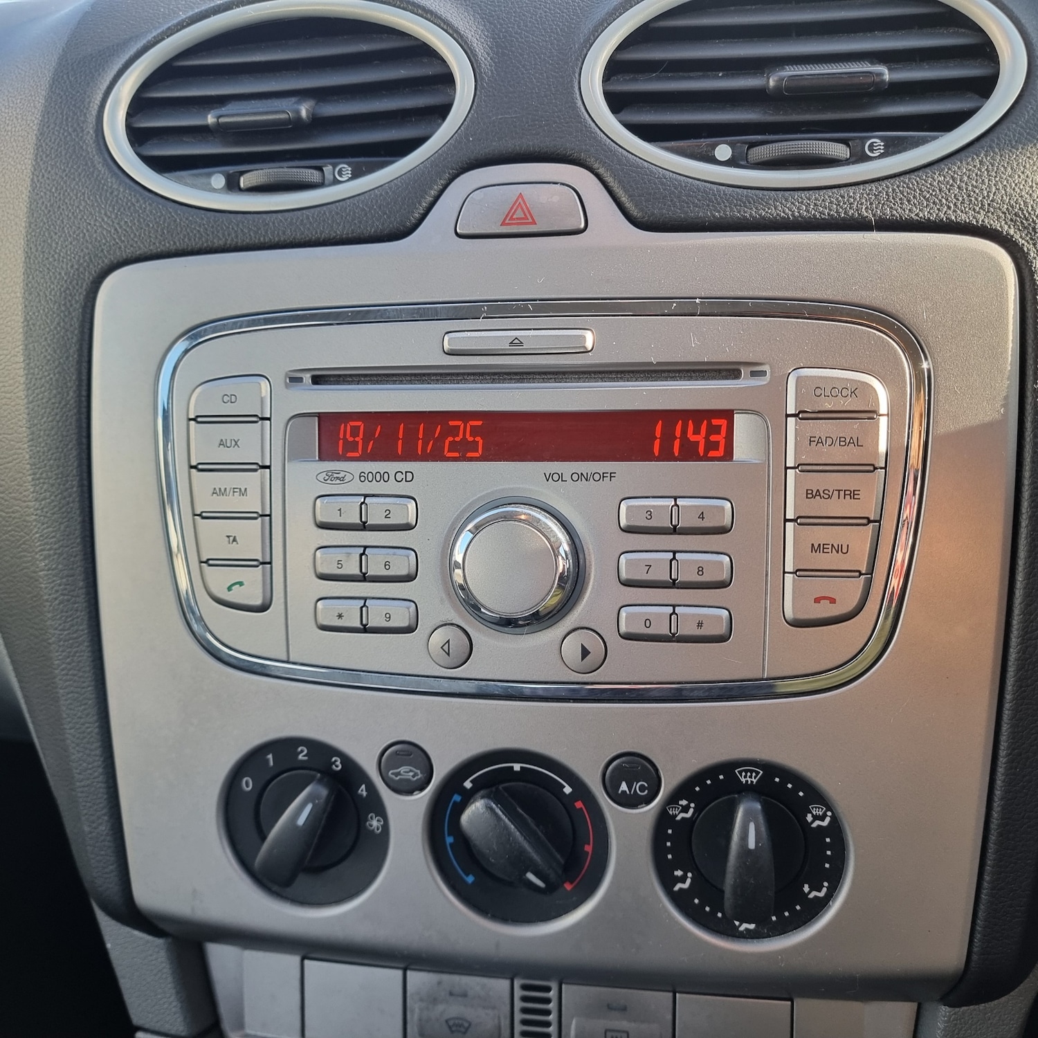 Used Ford Focus 2009 for sale - 76625301: Photo 12