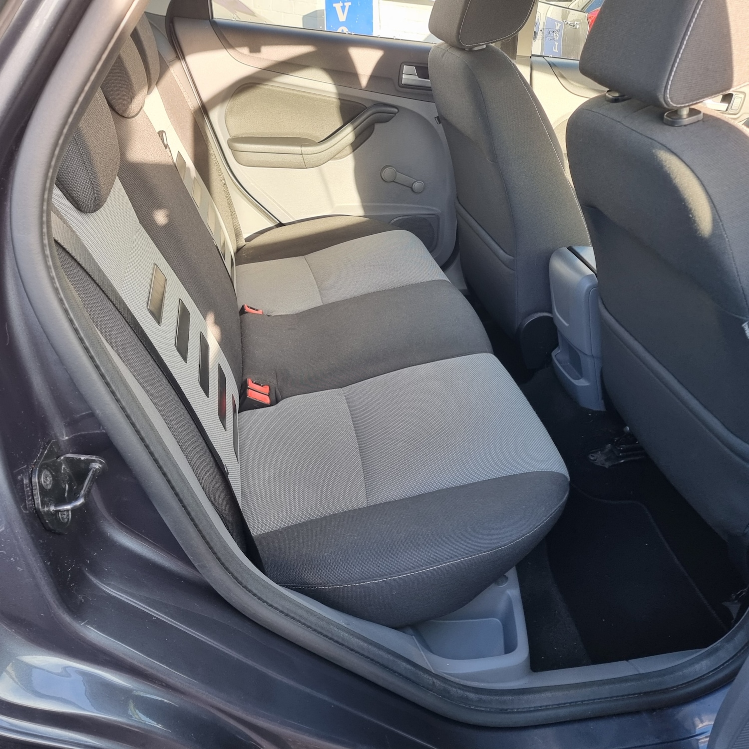 Used Ford Focus 2009 for sale - 76625301: Photo 20