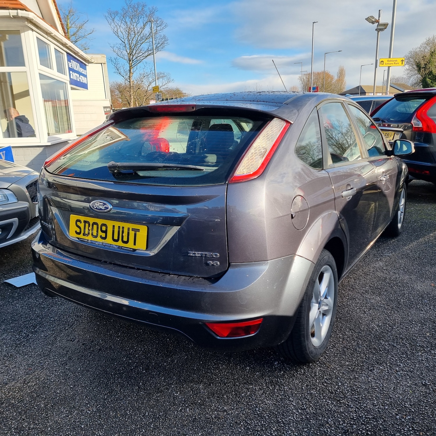 Used Ford Focus 2009 for sale - 76625301: Photo 25