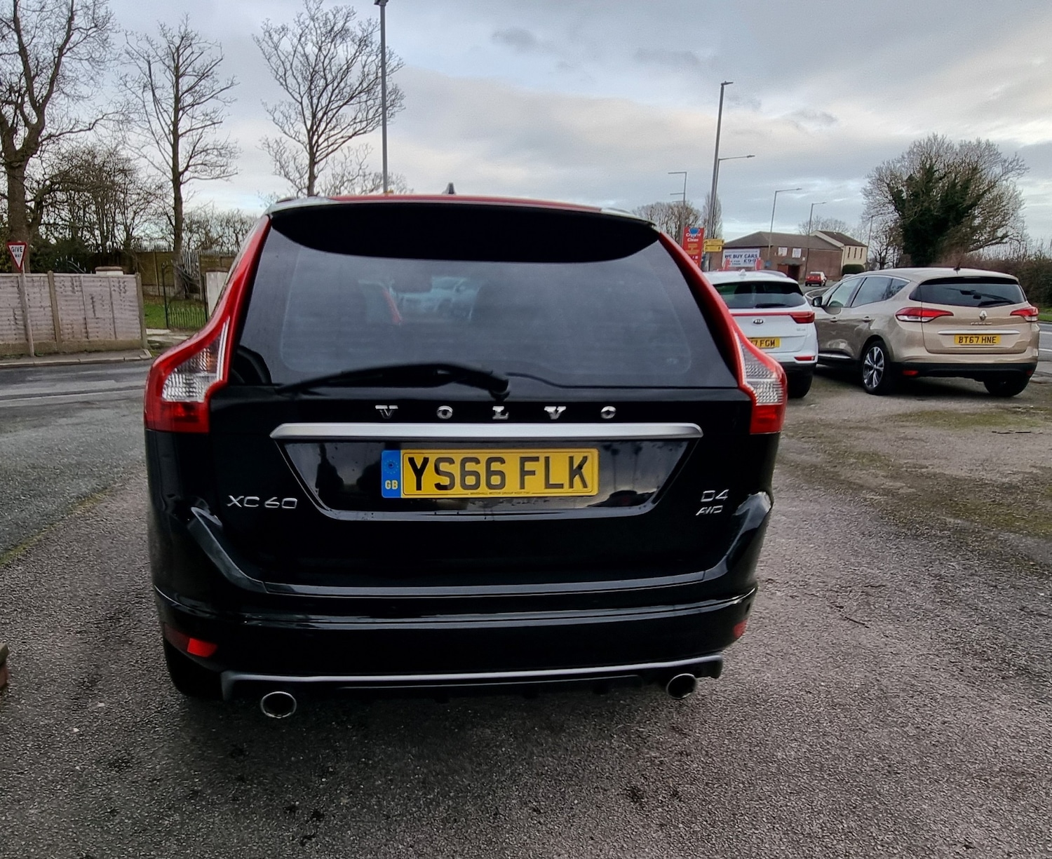 Used Volvo XC60 2017 for sale - 77352186: Photo 17