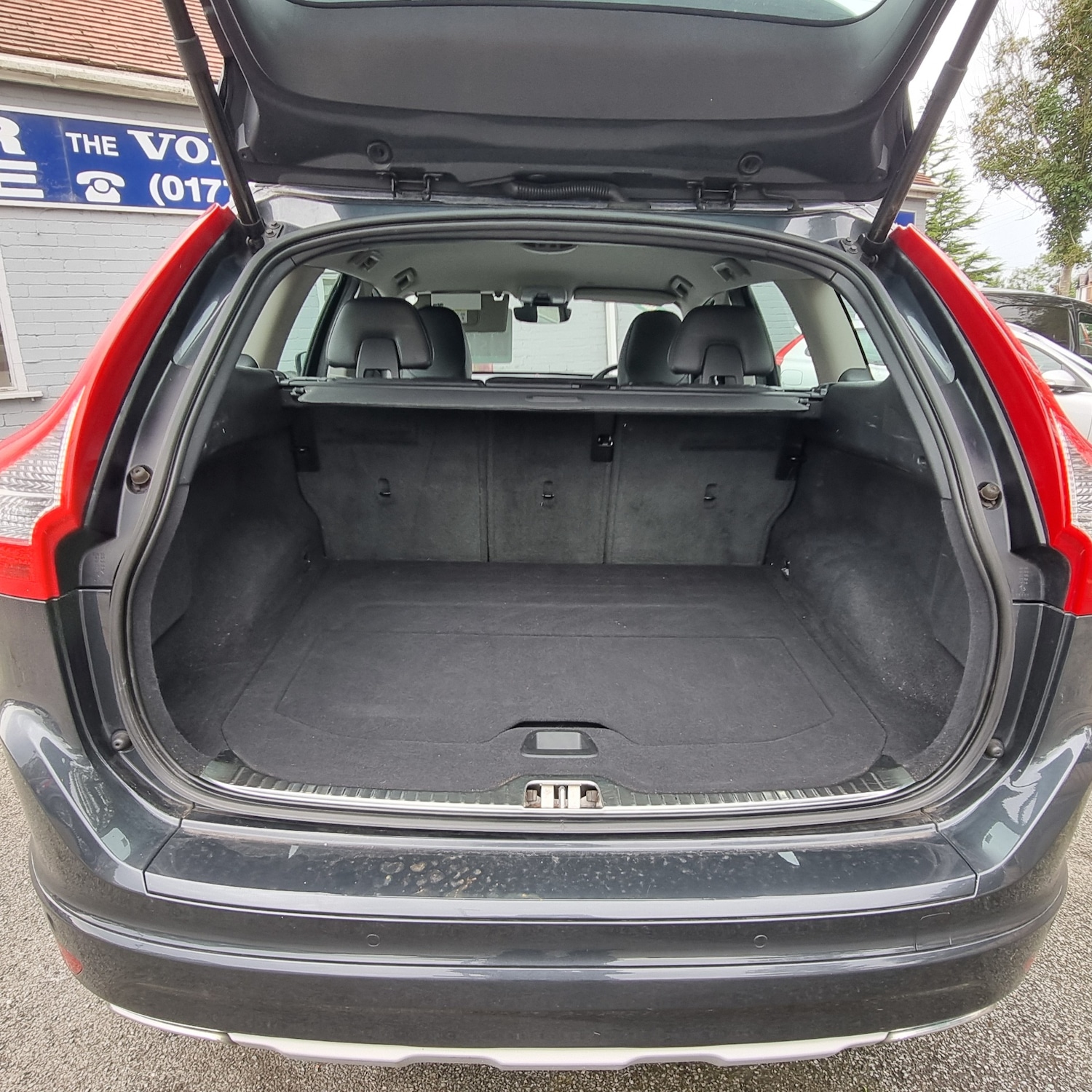 Used Volvo XC60 2016 for sale - 76209055: Photo 18