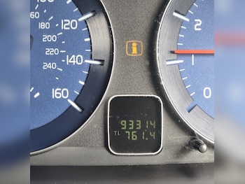 Used Volvo C30 2013 for sale - 78340126: Photo