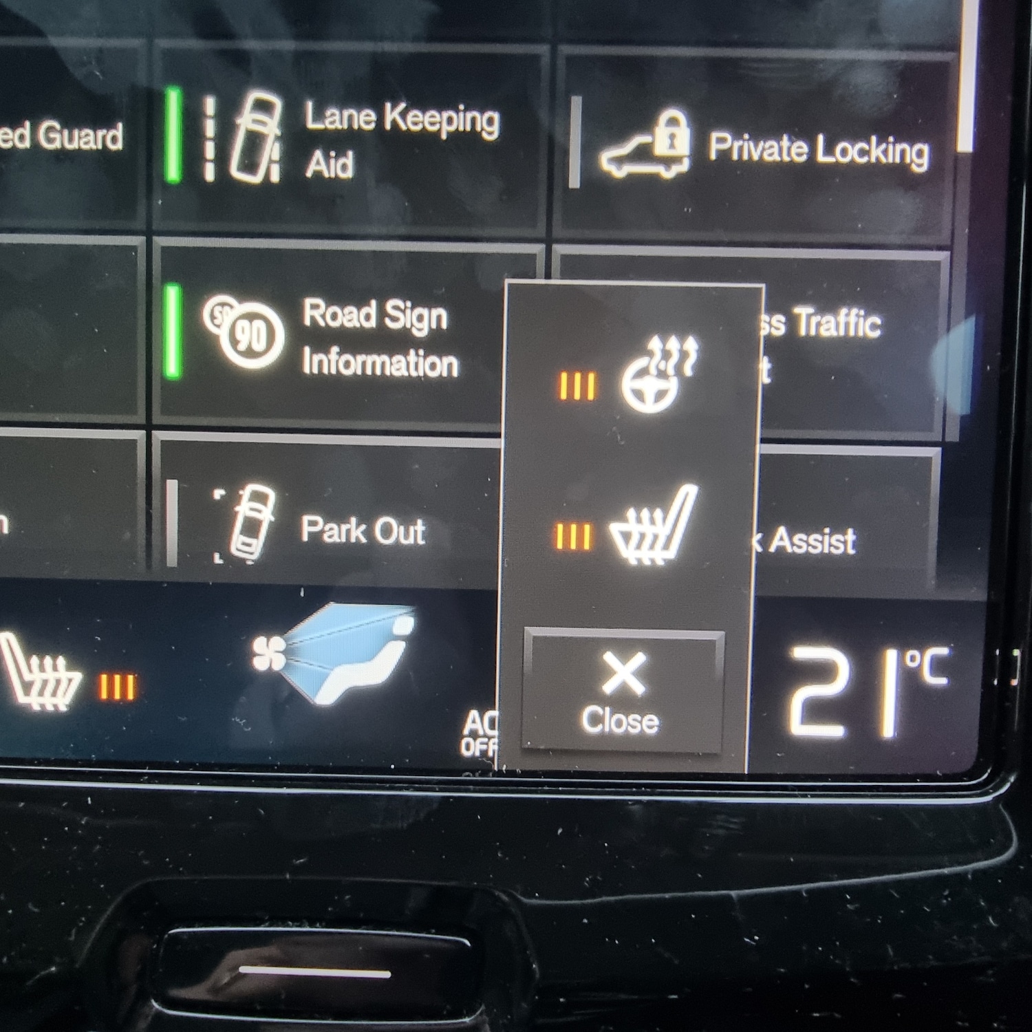 Used Volvo XC60 2018 for sale - 77353626: Photo 10