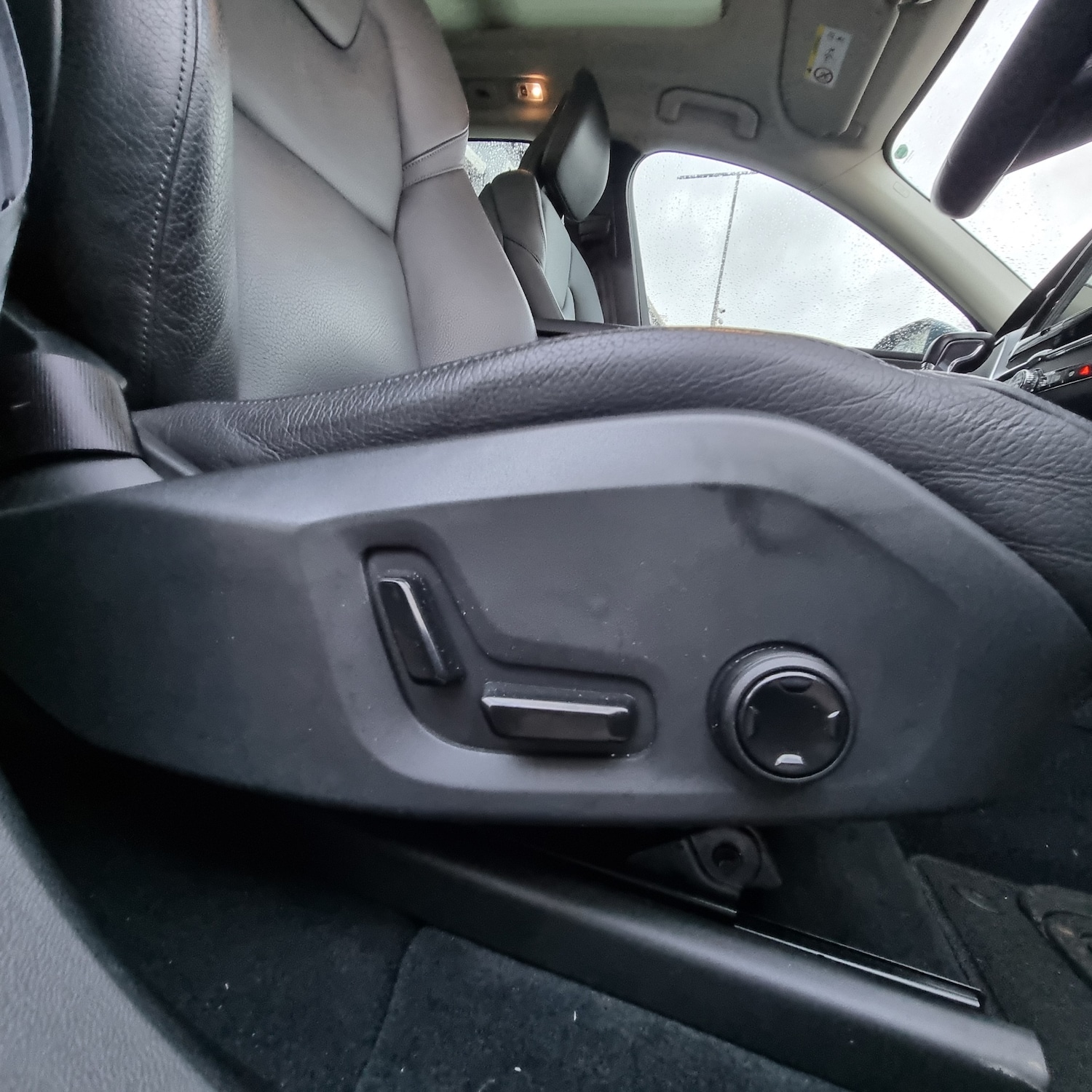 Used Volvo XC60 2018 for sale - 77353626: Photo 19