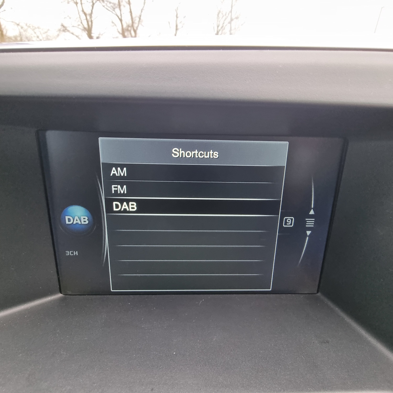 Used Volvo XC60 2014 for sale - 77651490: Photo 10