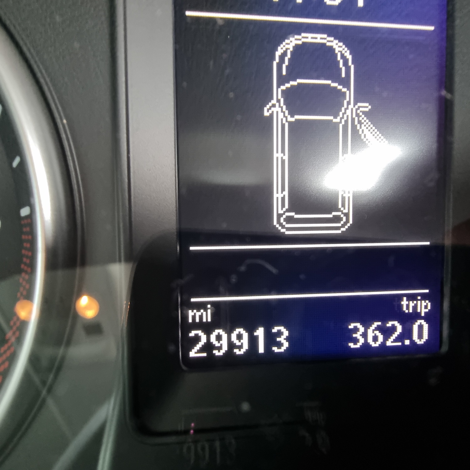 Used Volkswagen Touran 2014 for sale - 77339644: Photo 5