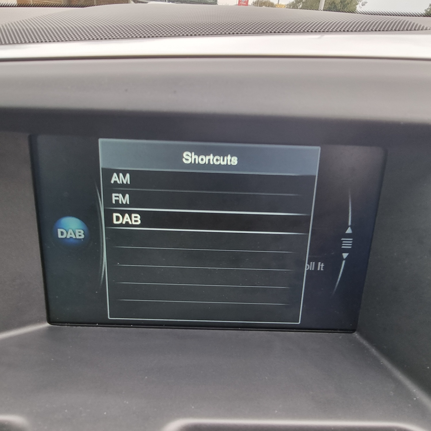 Used Volvo XC60 2015 for sale - 76209143: Photo 12