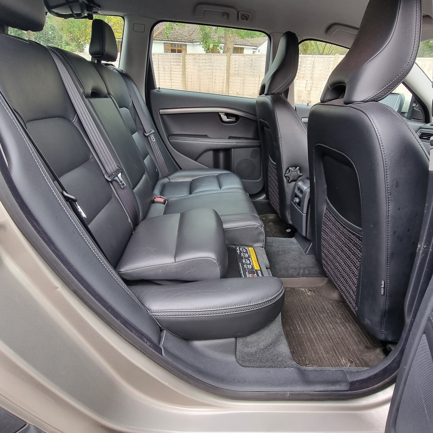 Used Volvo XC70 2014 for sale - 76045317: Photo 18