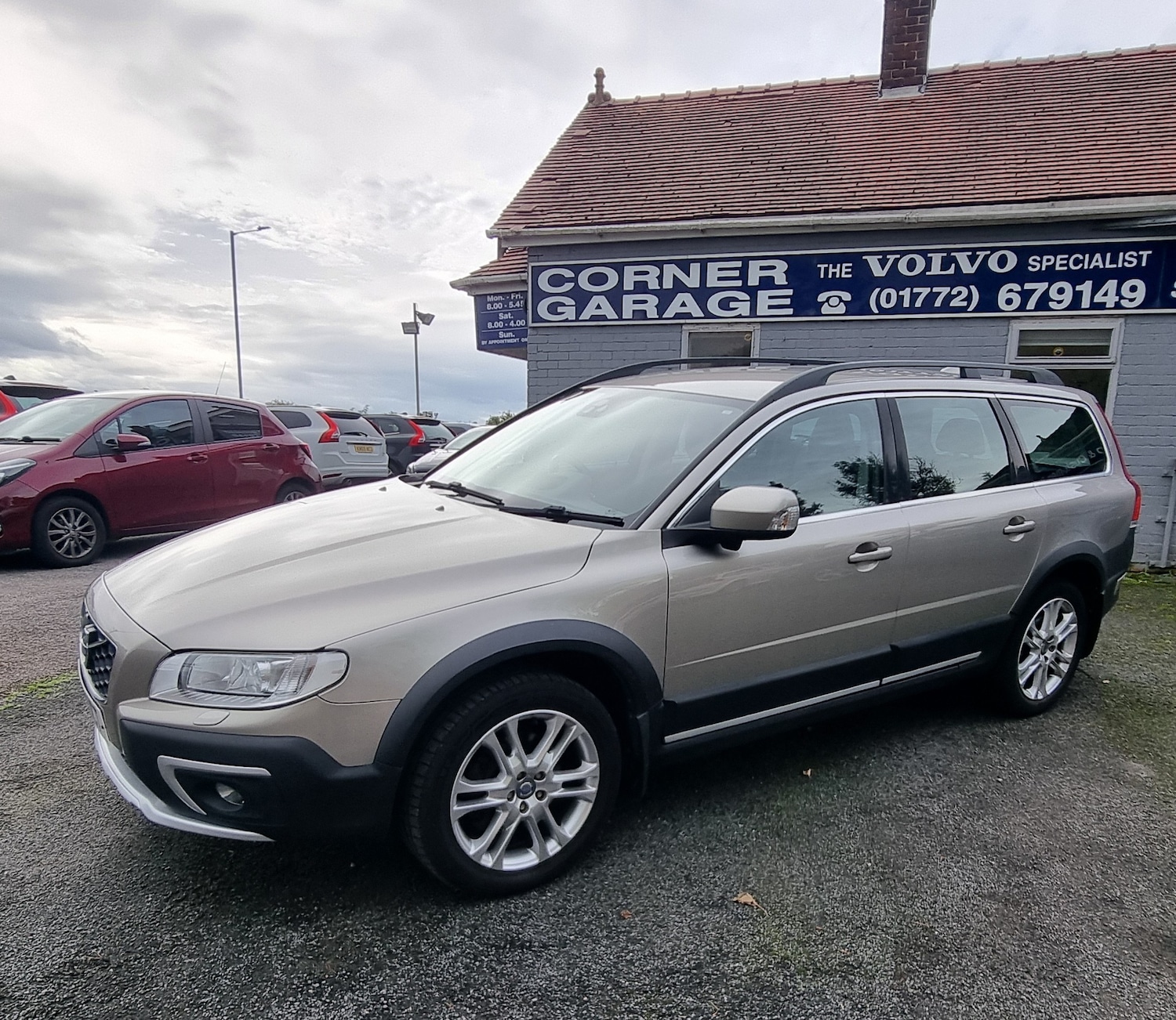 Used Volvo XC70 2014 for sale - 76045317: Photo 19