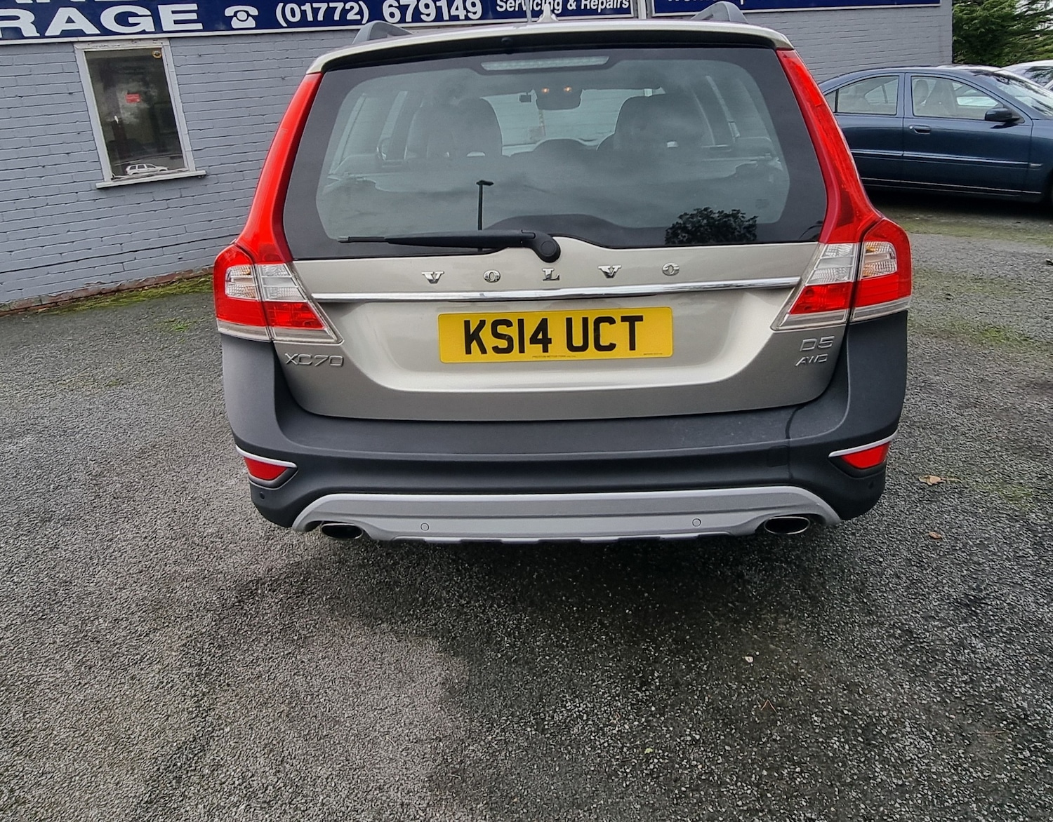 Used Volvo XC70 2014 for sale - 76045317: Photo 23