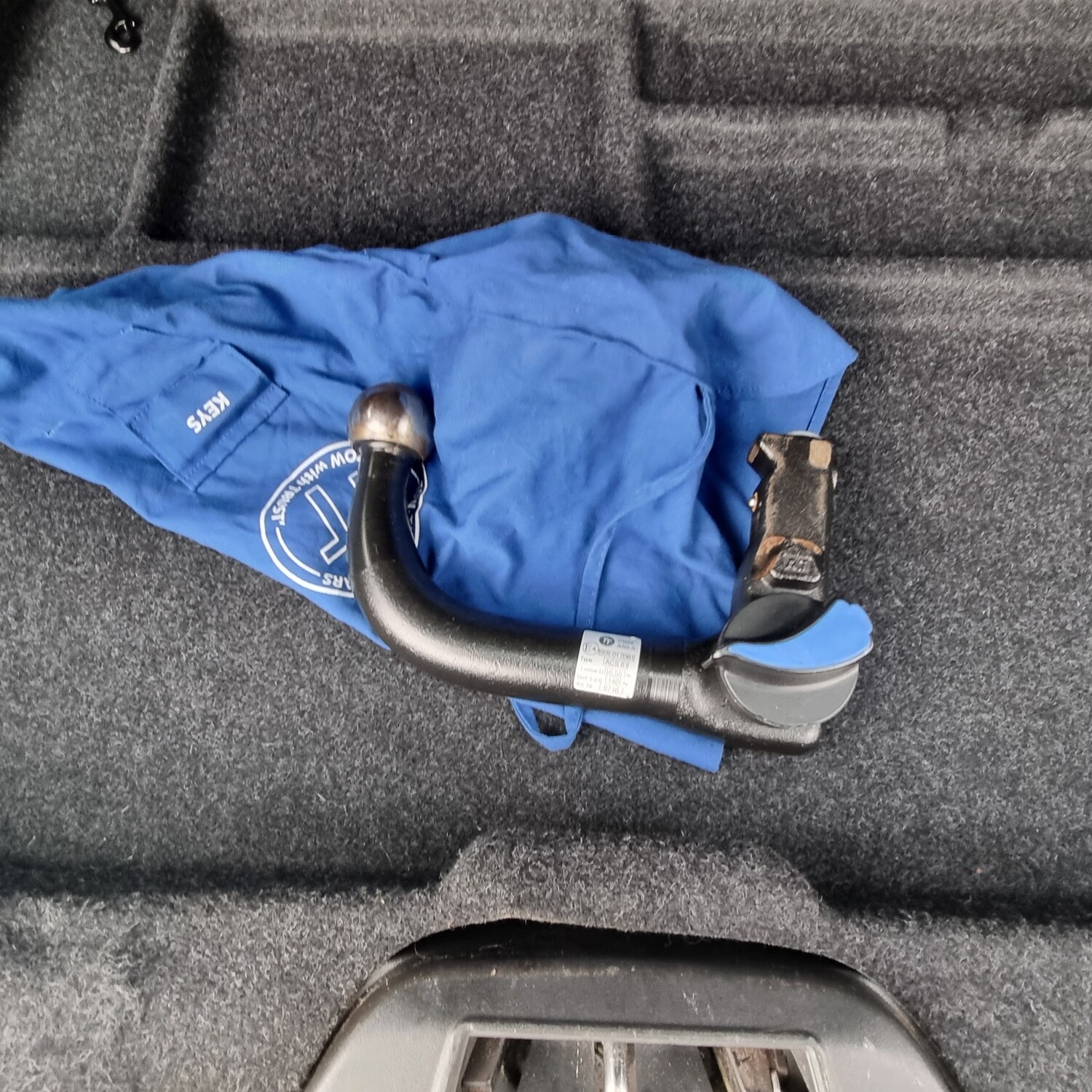 Used Volvo XC70 2014 for sale - 76045317: Photo 27