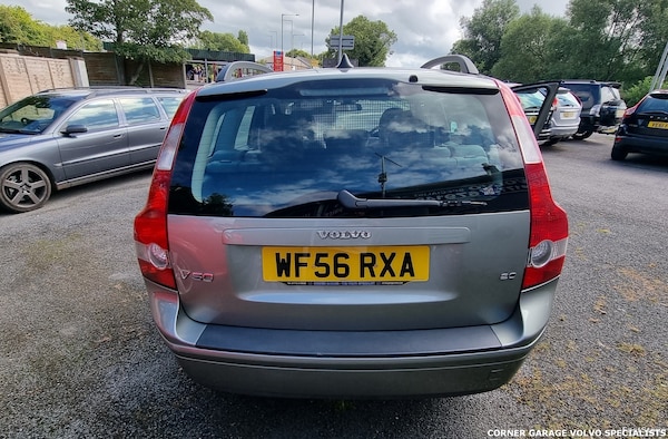 Used Volvo V50 2006 for sale - 75410231: Photo 11