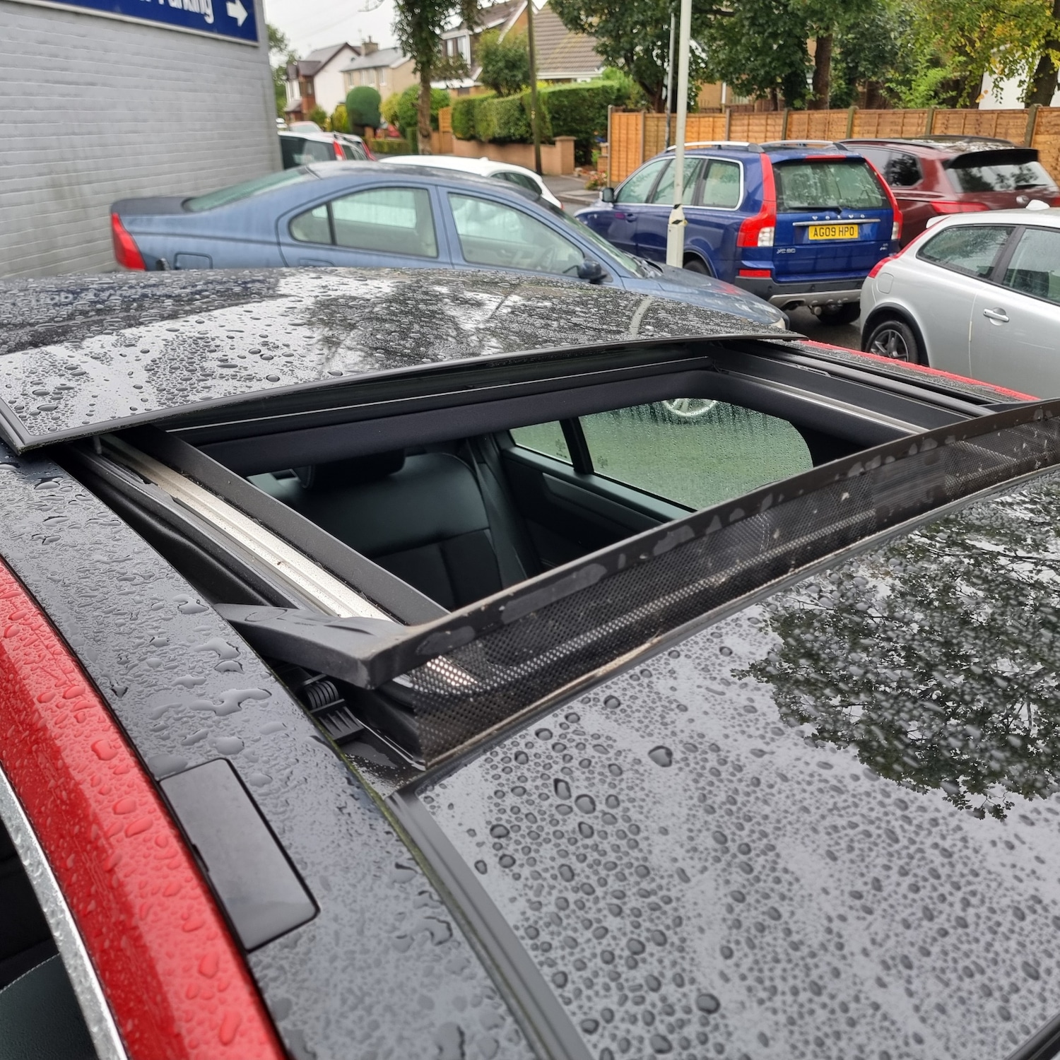 Used Mercedes-Benz E Class 2014 for sale - 76205748: Photo 25