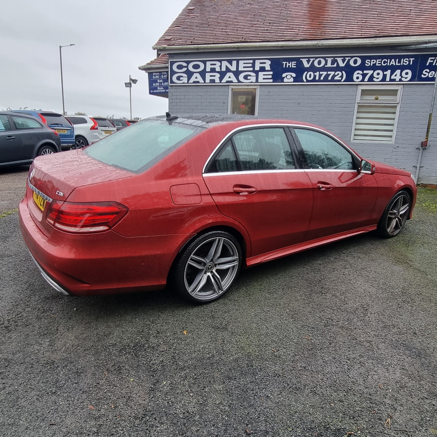 Used Mercedes-Benz E Class 2014 for sale - 76205748: Photo 30