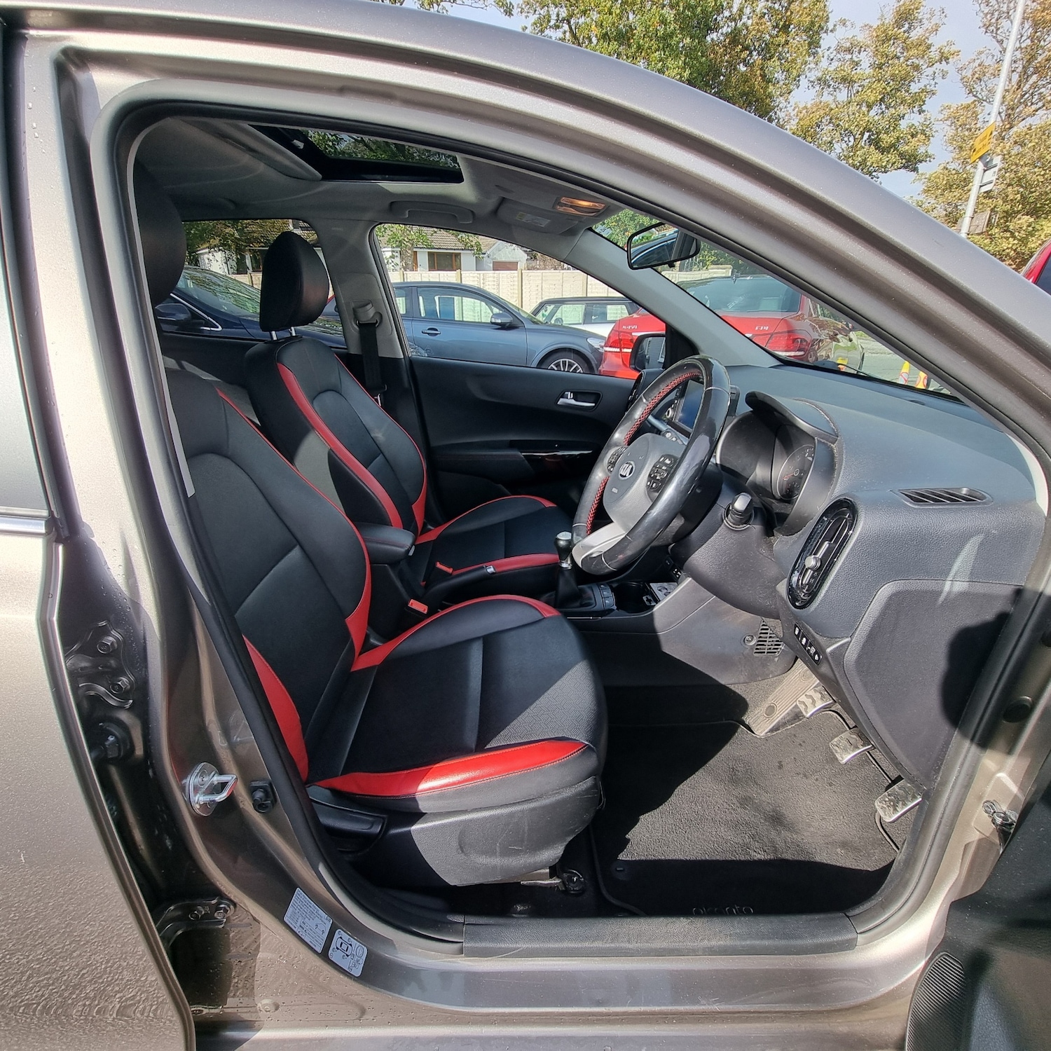 Used Kia Picanto 2017 for sale - 76205794: Photo 10