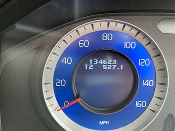 Used Volvo XC60 2011 for sale - 79283401: Photo