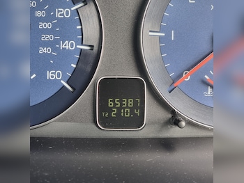 Used Volvo V50 2011 for sale - 78340945: Photo