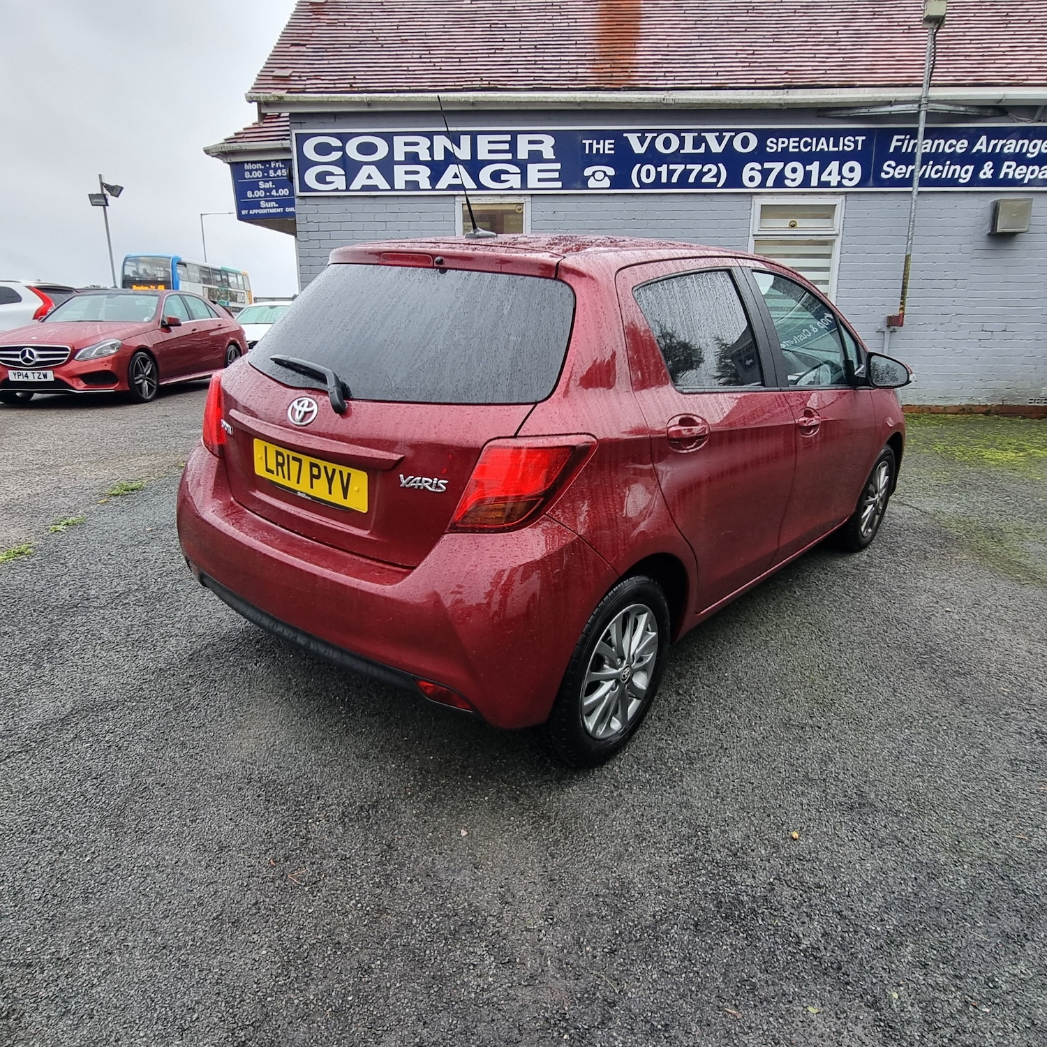 Used Toyota Yaris 2017 for sale - 76205665: Photo 18